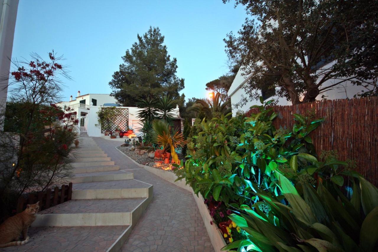 wunderschönes kleines Apartment für 2 Personen mit idylischen Blick ins Grüne Cala Galdana  Exterior foto